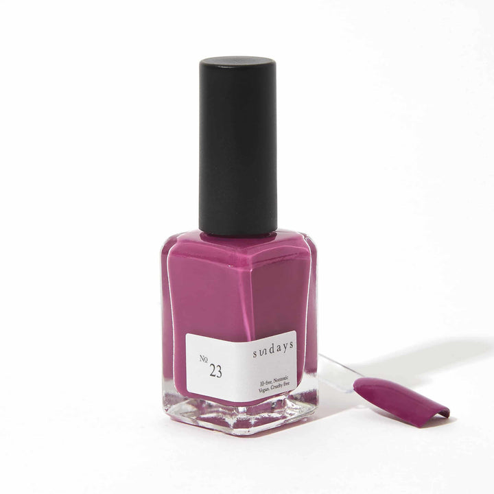 Sundays Nailpolish No.23 | BY JOHN